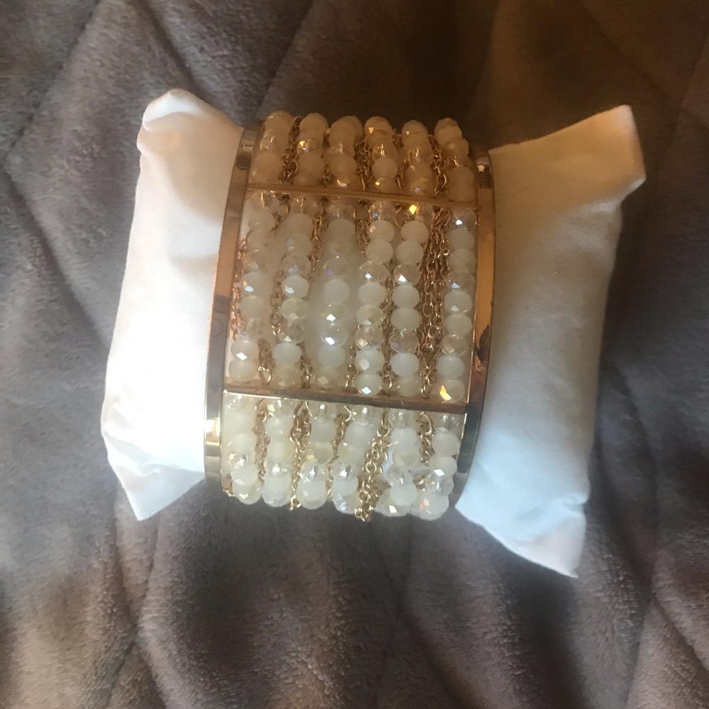 3/$20  Macy’s NWOT spark bracelet
